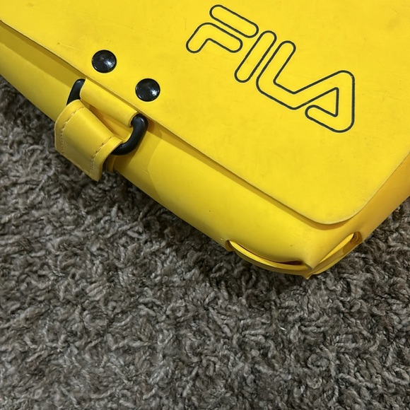 Makio Hasuike X Fila Yellow Foam Crossbody Messenger Collab - Picture 3 of 8